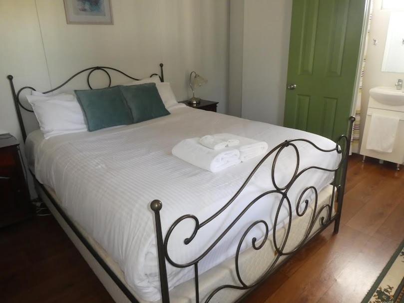 Lavendale Country Retreat Villa ยอร์ค ภายนอก รูปภาพ
